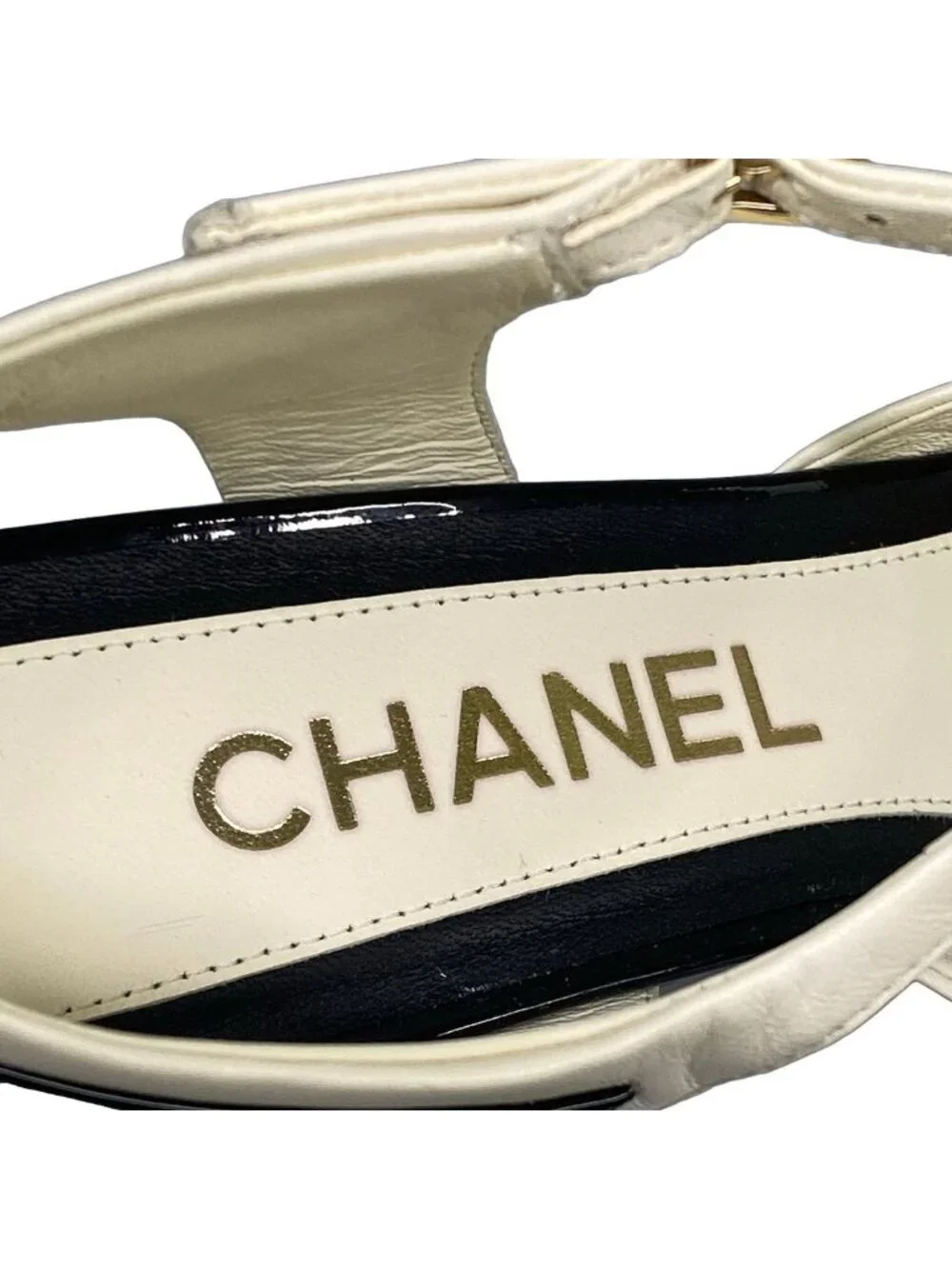Chanel Pumps 35 C Black White CC Logo T-ton Slingback Ivory Heel